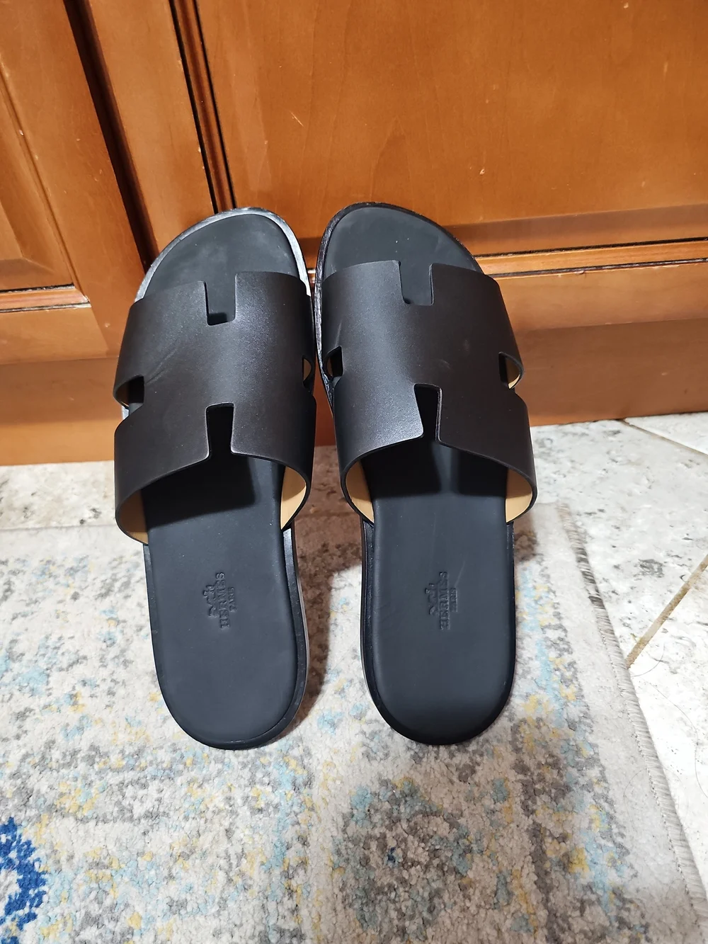 Men’s Black Slide Sandals - Minimalist Open-Toe Comfort